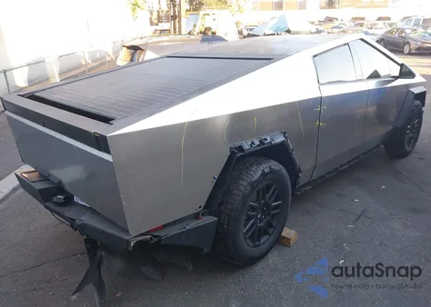 2025 Tesla Cybertruck All-Wheel Drive z USA, uszkodzony, nr VIN 7G2CEHED1SA069111